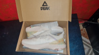 sport-running-peak-shoes-ivory-yellow-annaba-algerie