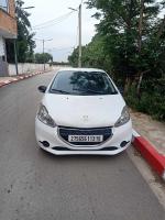 سيارة-صغيرة-peugeot-208-2013-access-دار-البيضاء-الجزائر