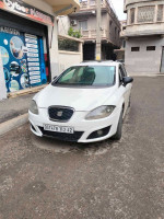 voitures-seat-leon-2012-kolea-tipaza-algerie