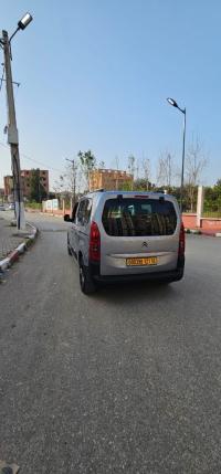 Citroen Berlingo 2021 Berlingo thumbnail 4