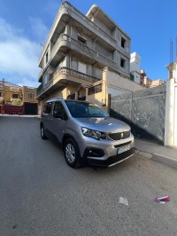 voitures-peugeot-rifter-2021-kolea-tipaza-algerie