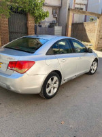 voitures-chevrolet-cruze-2011-algerie