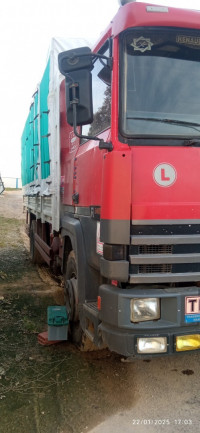 camion-رونو-ماجور-b18-souk-ahras-algerie