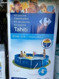 Piscine tahiti 