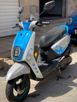 motos-scooters-vms-cuxi-estate-x-2022-constantine-algerie