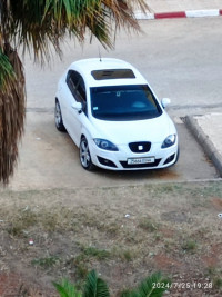 voitures-seat-leon-2011-fully-ain-defla-algerie