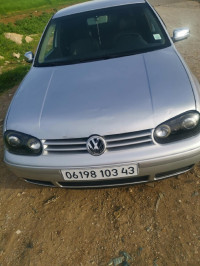 voitures-volkswagen-golf-4-2003-zeghaia-mila-algerie