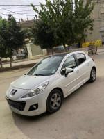 voitures-peugeot-207-2012-allure-larbaa-blida-algerie