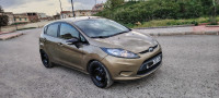 voitures-ford-fiesta-2013-guelma-algerie