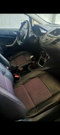 سيارات-ford-fiesta-2012-city-الجزائر-وسط