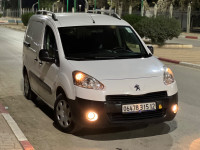 voitures-peugeot-partner-2015-tebessa-algerie