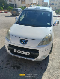 voitures-peugeot-partner-2010-tepee-batna-algerie