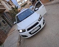 voitures-chevrolet-sonic-hatchback-2014-chlef-algerie