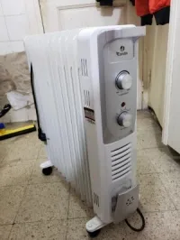 A vendre bain d, huile chauffage condor bon état 