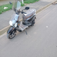 motos-et-scooters-cuxi-okinoi-2024-fouka-tipaza-algerie