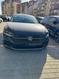 voitures-volkswagen-passat-2024-tsi-khemis-el-khechna-boumerdes-algerie