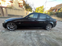 voitures-bmw-320d-2008-blida-algerie