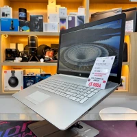 HP NOTEBOOK 17 AMD RYZEN 5 3500U AMD RADEON VEGA 8  8GB RAM 256GB SSD 