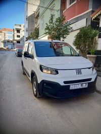 voitures-fiat-doblo-2024-constantine-algerie