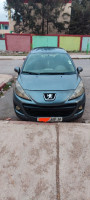 voitures-peugeot-207-sw-2010-sour-el-ghouzlane-bouira-algerie