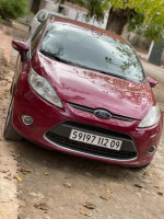 voitures-ford-fiesta-2012-blida-algerie