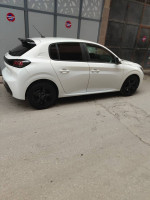 voitures-peugeot-208-2022-allure-blida-algerie