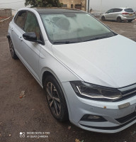 voitures-volkswagen-polo-2019-beats-el-mouradia-alger-algerie