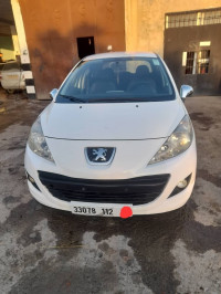 voitures-peugeot-207-2012-sportium-bouira-algerie