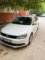 voitures-volkswagen-jetta-2012-barika-batna-algerie