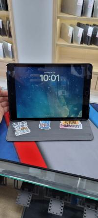 كمبيوتر-لوحي-apple-ipad-8-32g-wifi-باب-الزوار-الجزائر