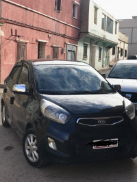 voitures-kia-picanto-2014-pop-mostaganem-algerie