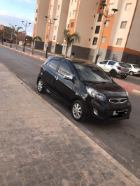 voitures-kia-picanto-2014-pop-mostaganem-algerie