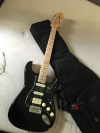 Fender Strat Américaine Performer Black HSS