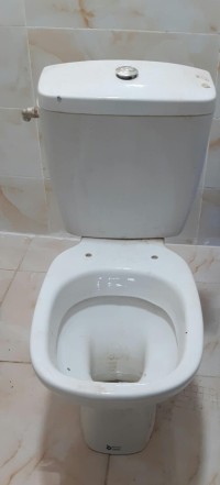 أثاث-الحمام-toilette-anglaise-en-ceramique-الرمشي-تلمسان-الجزائر