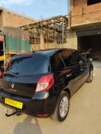 سيارات-renault-clio-3-2012-night-and-day-بوزغاية-الشلف-الجزائر