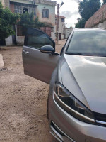 voitures-volkswagen-golf-7-2017-bourkika-tipaza-algerie