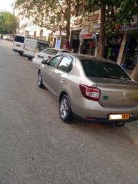 سيارات-dacia-logan-2015-البويرة-الجزائر