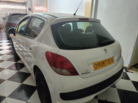 voitures-peugeot-207-plus-2013-frenda-tiaret-algerie