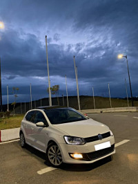 voitures-volkswagen-polo-2013-life-tizi-ouzou-algerie