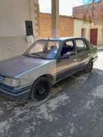 voitures-peugeot-309-1991-ksar-boukhari-medea-algerie