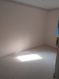 appartement-location-f3-alger-sidi-moussa-algerie