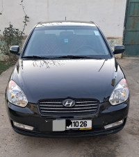 voitures-hyundai-accent-2010-medea-algerie