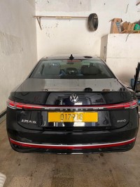 سيارات-volkswagen-passat-2025-pro-شراقة-الجزائر