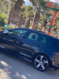 voitures-volkswagen-golf-7-2015-r-ain-defla-algerie