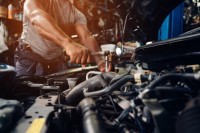 ميكانيك-السيارات-je-recherche-02-stagiaires-mechenique-general-auto-أوقاس-بجاية-الجزائر