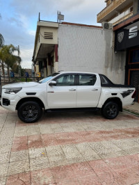 voitures-toyota-hilux-2023-sidi-moussa-alger-algerie