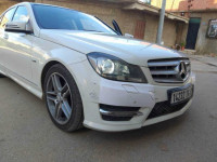 voitures-mercedes-classe-c-2014-250-amg-line-algerie