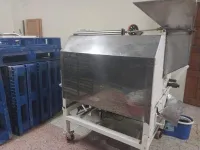 torréficateur  (آلة تحميص)