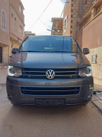 utilitaire-volkswagen-multivan-2015-ouargla-algerie