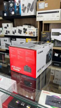Dslr Caméra CANON Eos 2000D + objectif 18-55mm thumbnail 4